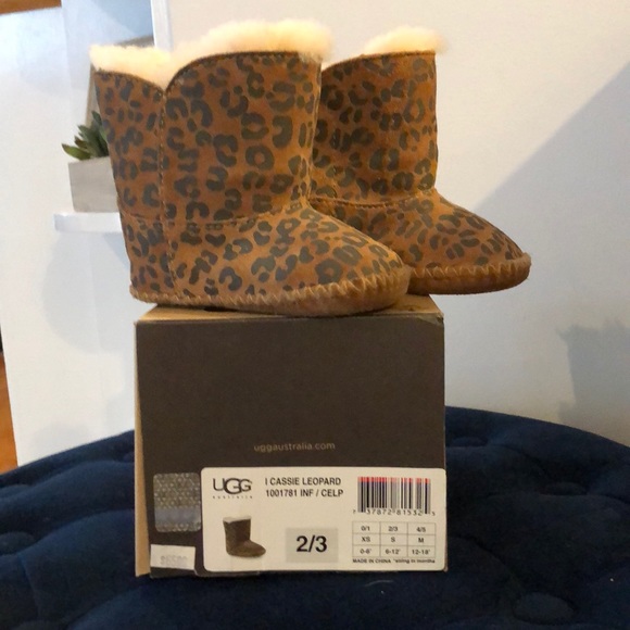 ugg cassie leopard